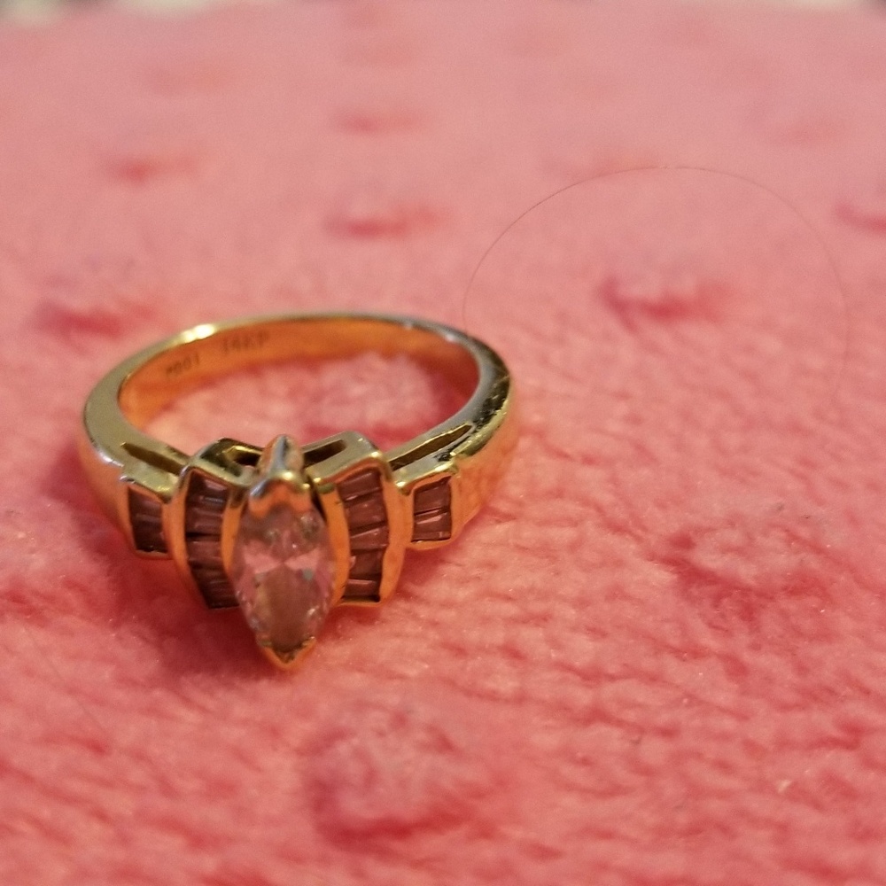 Diamond Ring - Picture 4 of 7